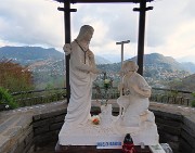 05 Partenza dal tempietto della Madonna del Perello poco sopra Salmezza